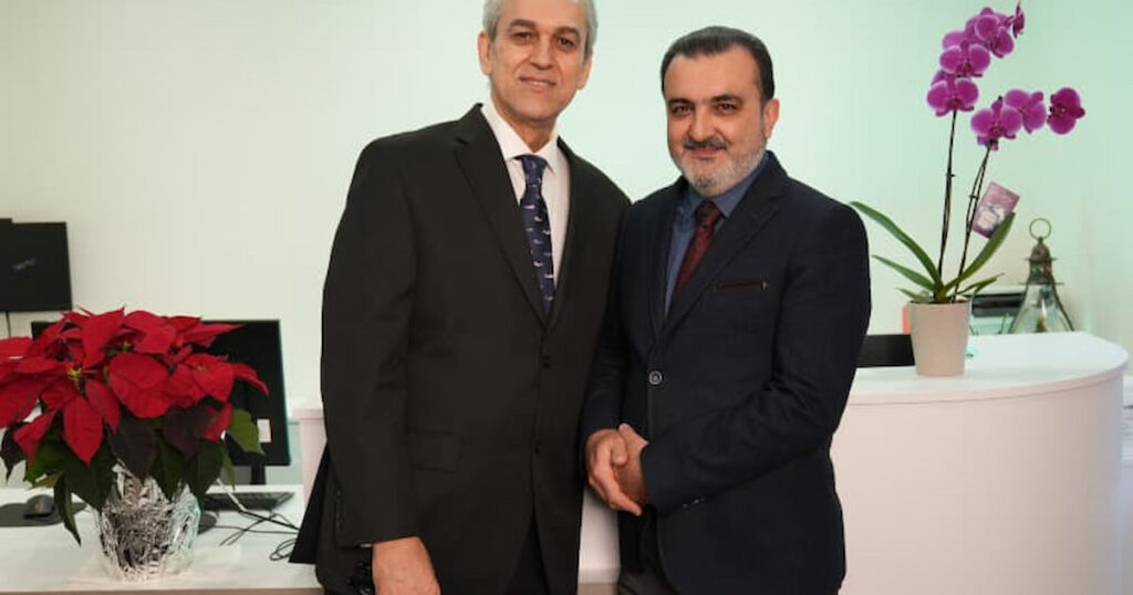 a team of professional Iranian dentists in North York